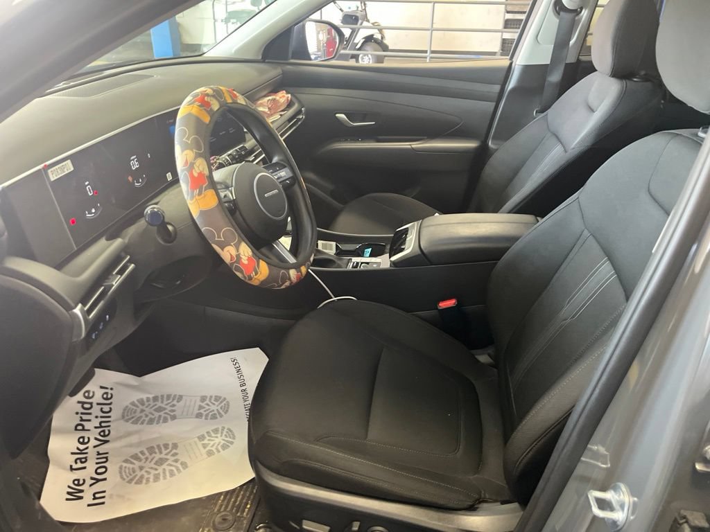 Used 2025 Hyundai Tucson SEL FWD image 4