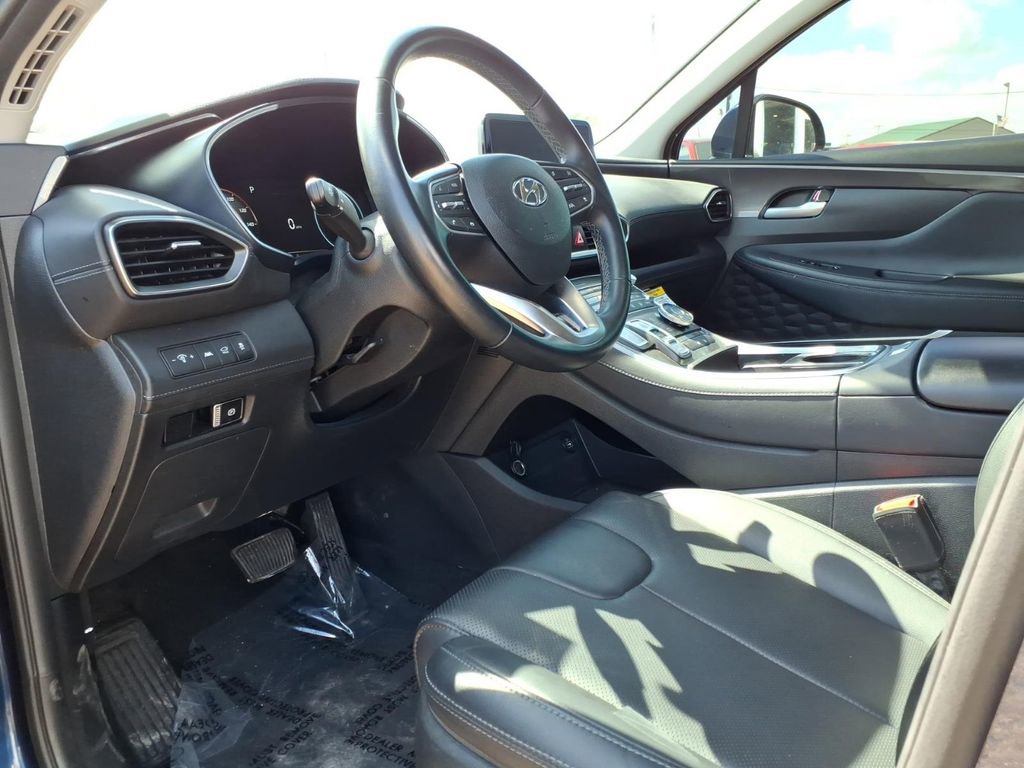 Used 2023 Hyundai Santa Fe SEL w/ Premium Package image 18