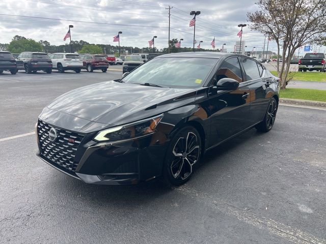 Used 2023 Nissan Altima 2.5 SR image 4