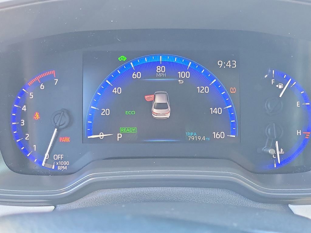 Used 2020 Toyota Corolla LE image 14