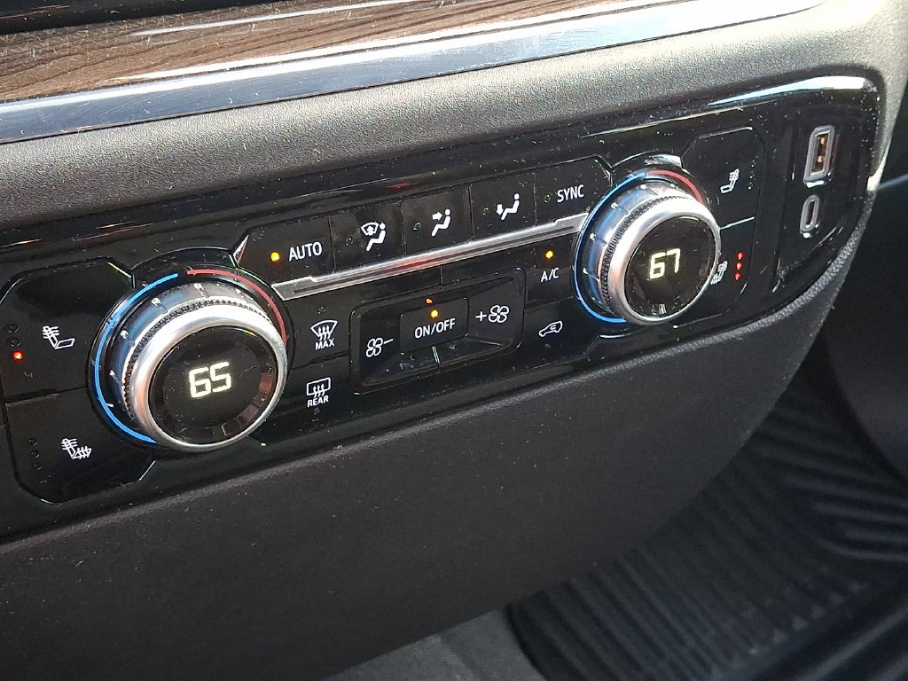 Used 2024 GMC Sierra 1500 Elevation AWD/4WD image 15