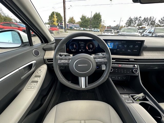 Certified 2025 Hyundai Sonata SEL image 14