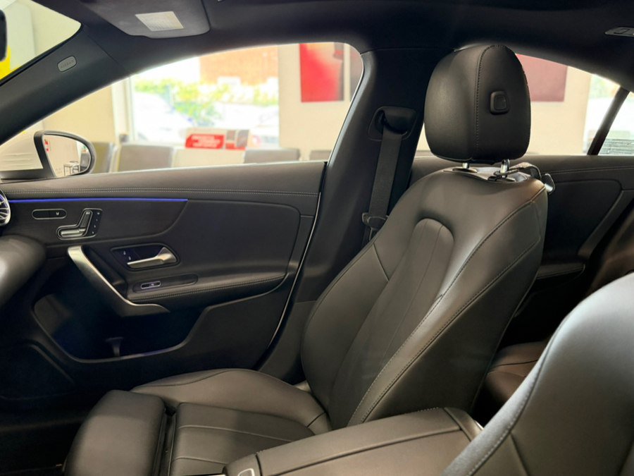 Used 2023 Mercedes-Benz CLA 250 4MATIC image 13