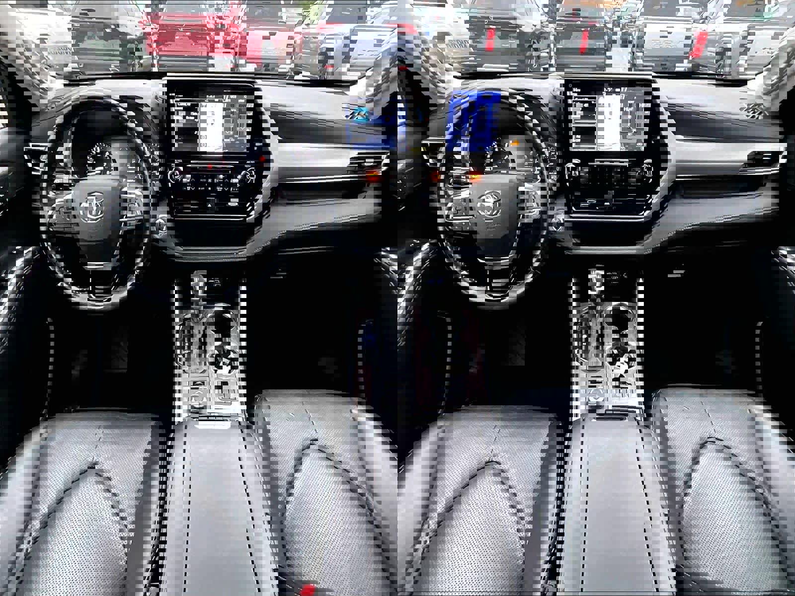 Used 2022 Toyota Highlander Platinum image 22