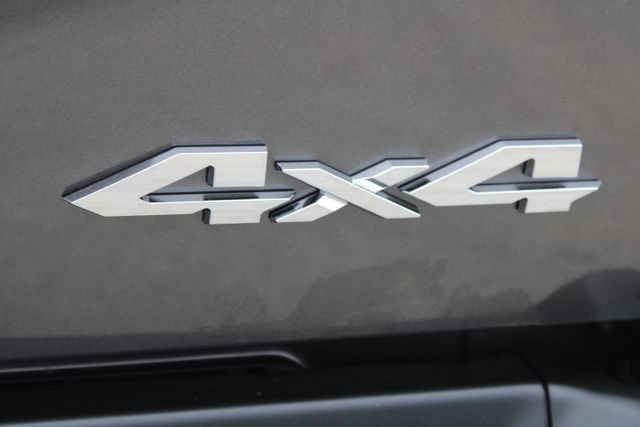 Used 2025 RAM 3500 Big Horn AWD/4WD image 6