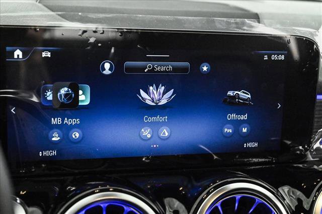 New 2026 Mercedes-Benz GLB 250 4MATIC image 16