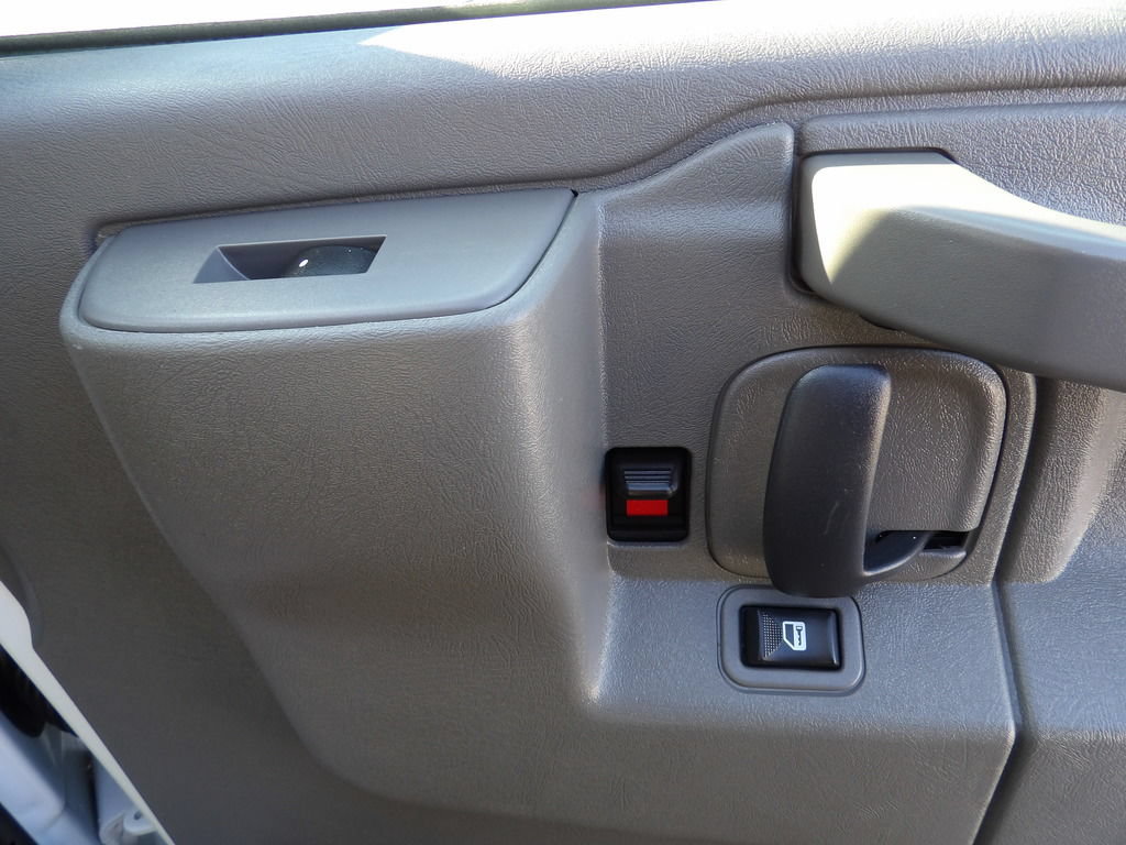 Used 2024 Chevrolet Express 3500 LS RWD image 41