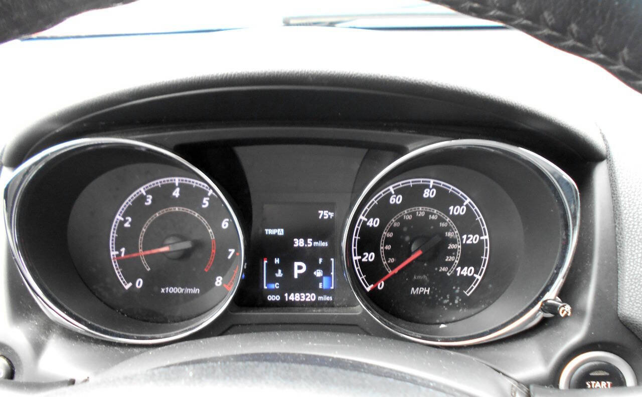 Used 2013 Mitsubishi Outlander Sport SE AWD/4WD image 16