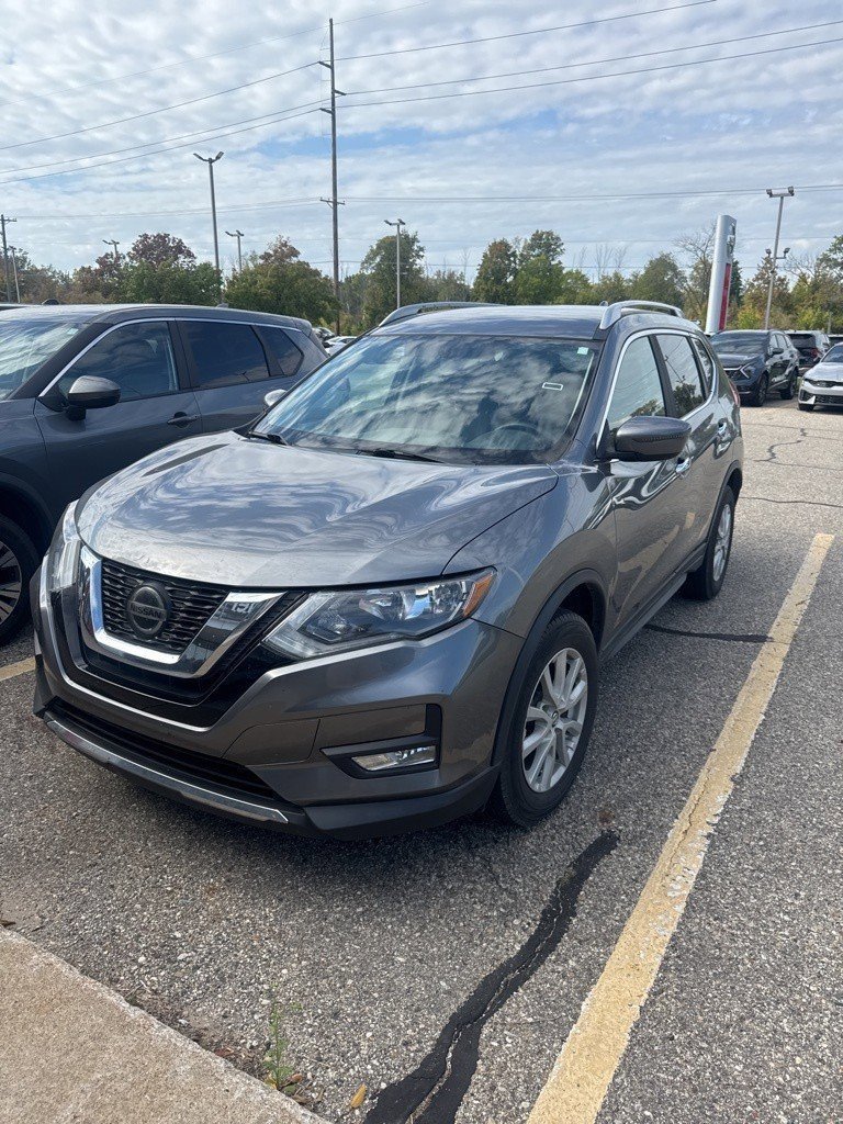 Used 2018 Nissan Rogue SV