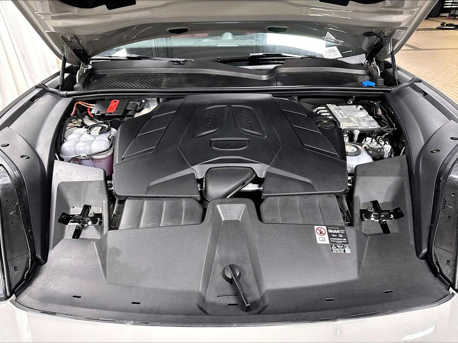 Used 2026 Porsche Cayenne S AWD/4WD image 37
