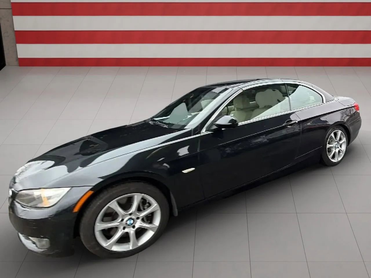 Used 2009 BMW 335i Convertible w/ Premium Pkg image 6