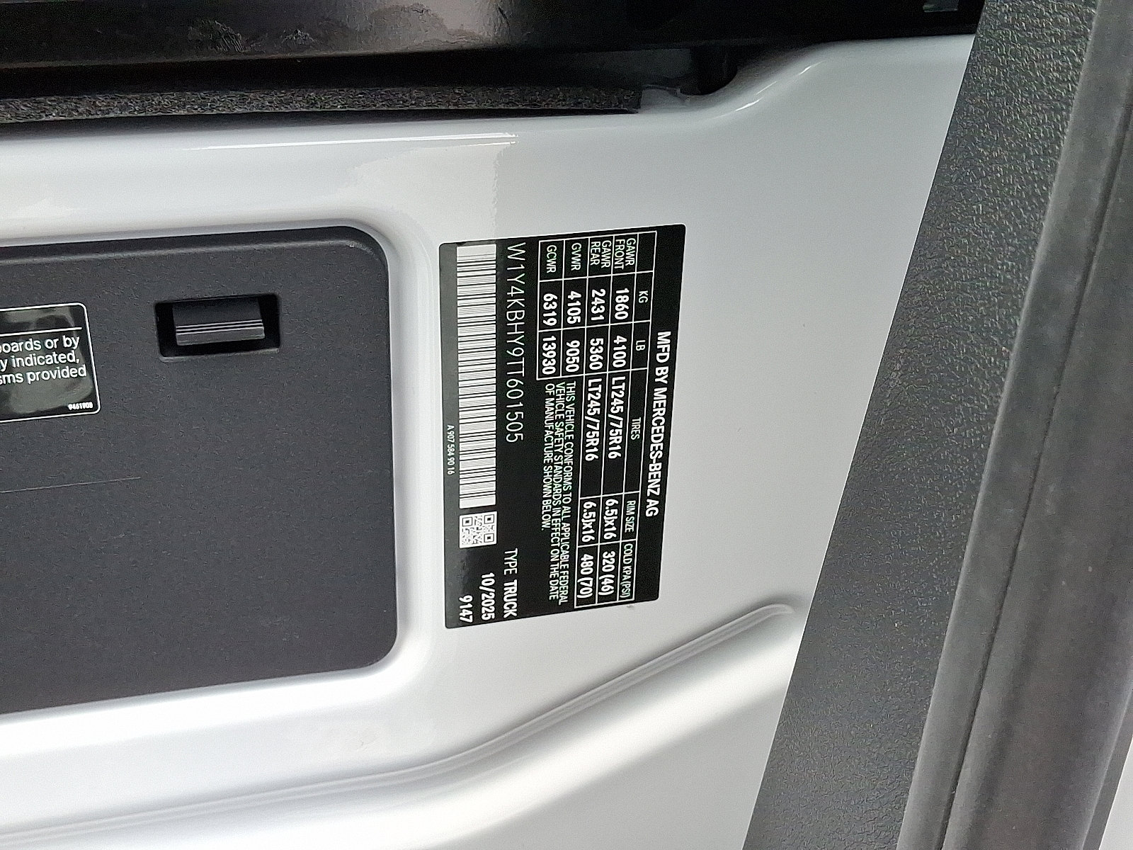 Used 2026 Mercedes-Benz Sprinter 2500 image 20