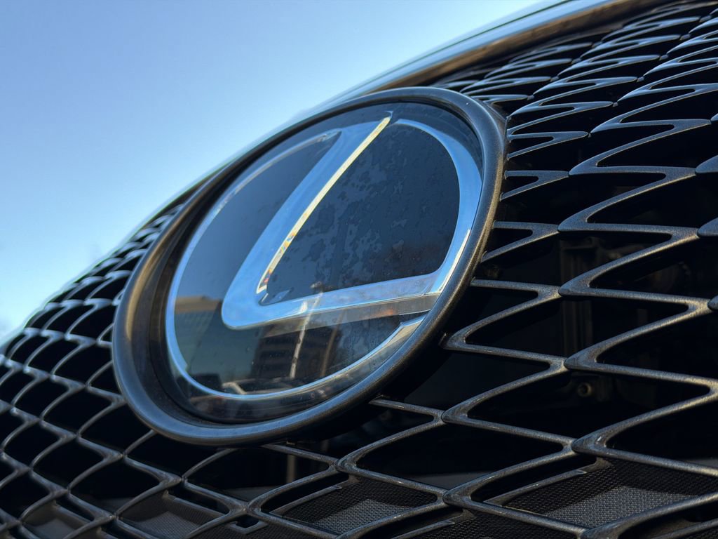 Used 2015 Lexus RC F image 14