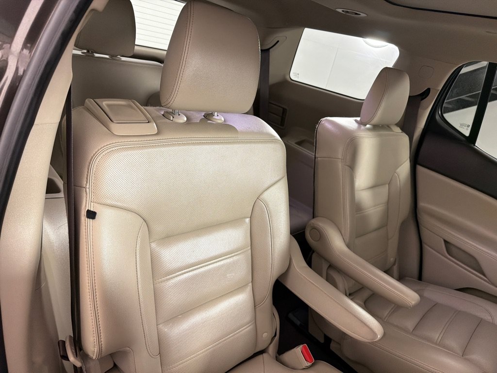 Used 2019 GMC Acadia Denali w/ Technology Package AWD/4WD image 24