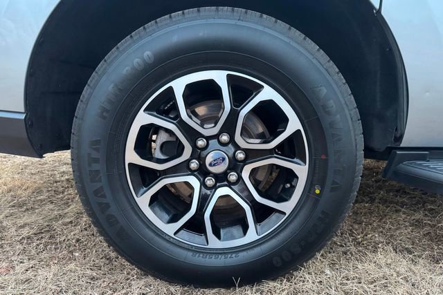 Used 2024 Ford Expedition Max XLT image 15