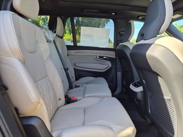 New 2026 Volvo XC90 B6 Plus w/ Protection Package AWD/4WD image 13