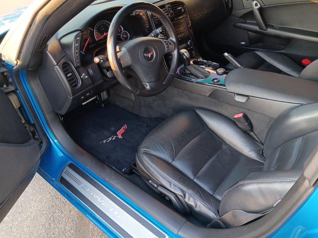 Used 2008 Chevrolet Corvette Convertible w/ Preferred Equipment Group RWD image 25