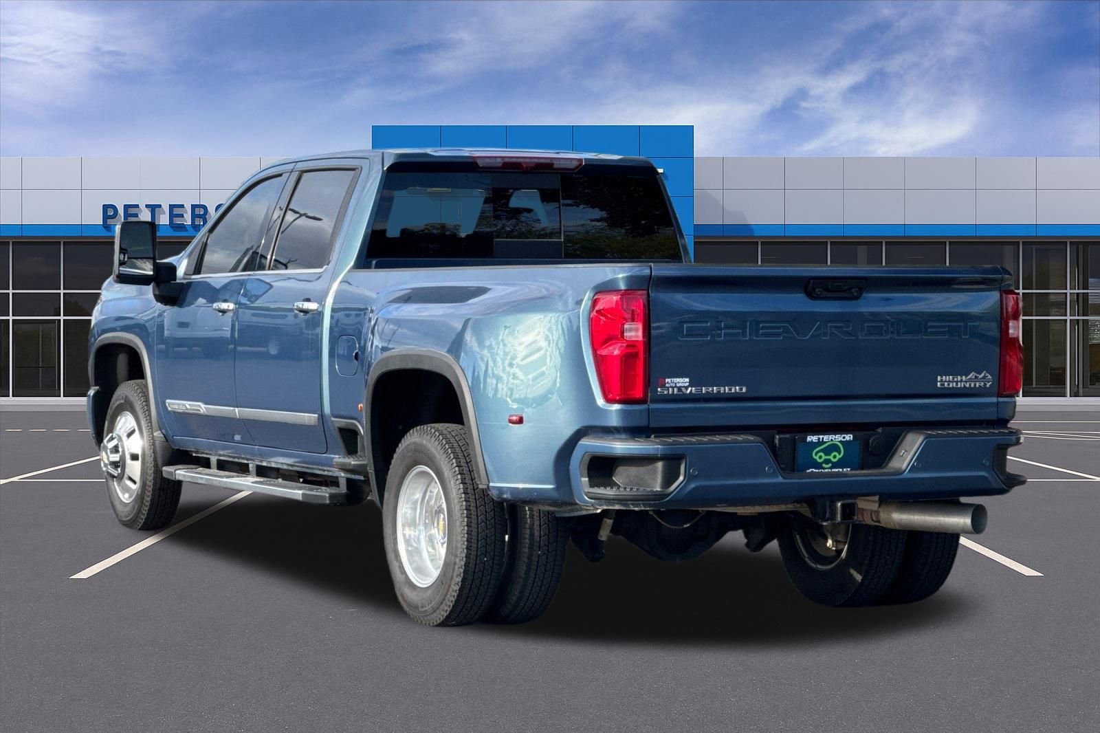 Certified 2024 Chevrolet Silverado 3500 High Country AWD/4WD image 6