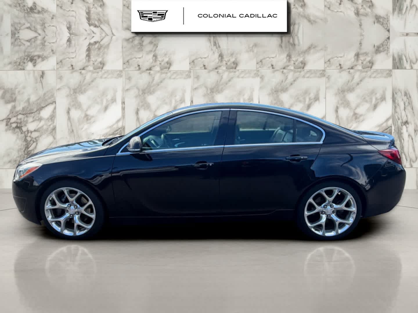 Used 2017 Buick Regal GS w/ Driver Confidence Package #2 AWD/4WD image 2