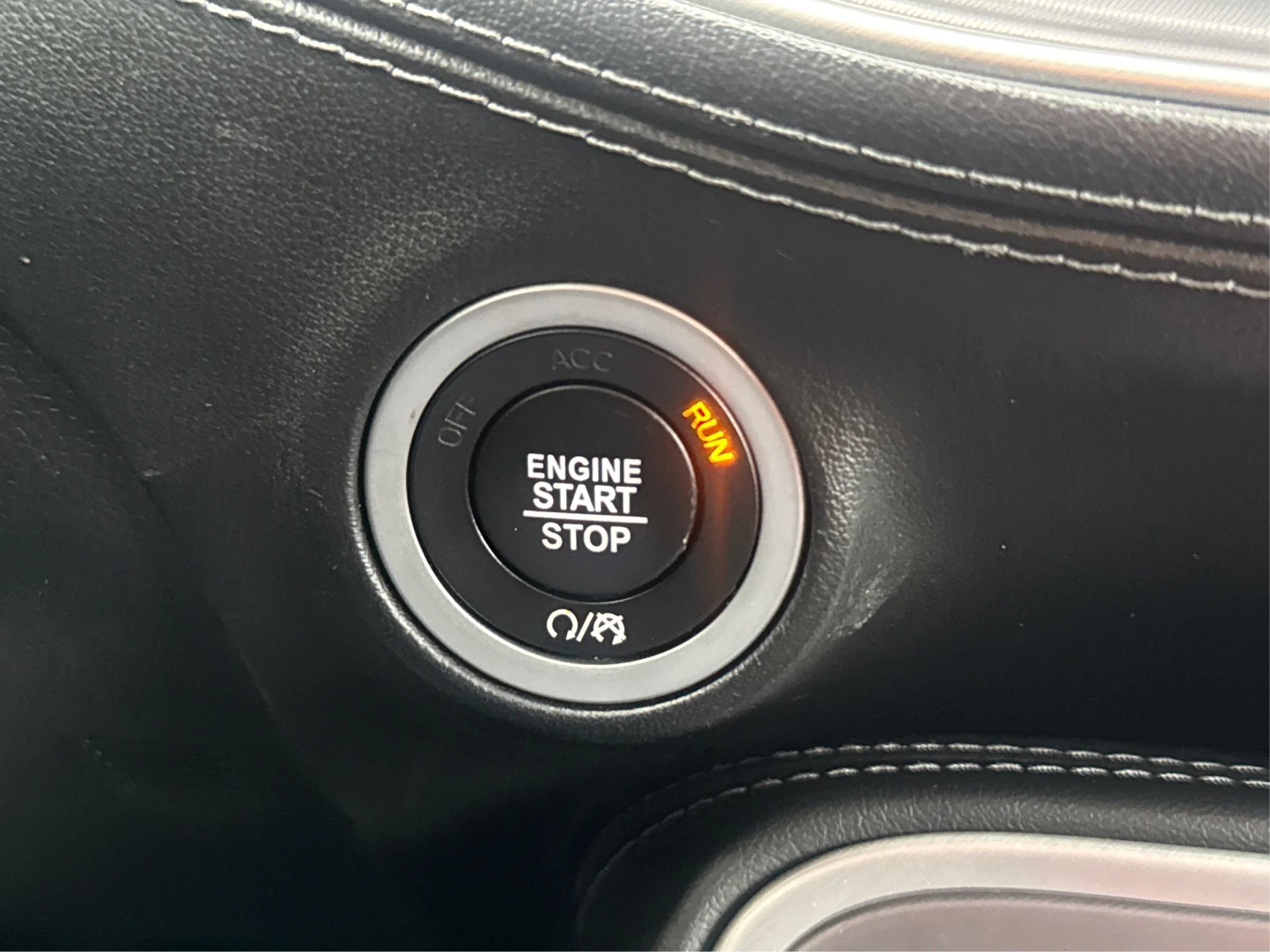 Used 2022 Dodge Challenger GT w/ Plus Package AWD/4WD image 34