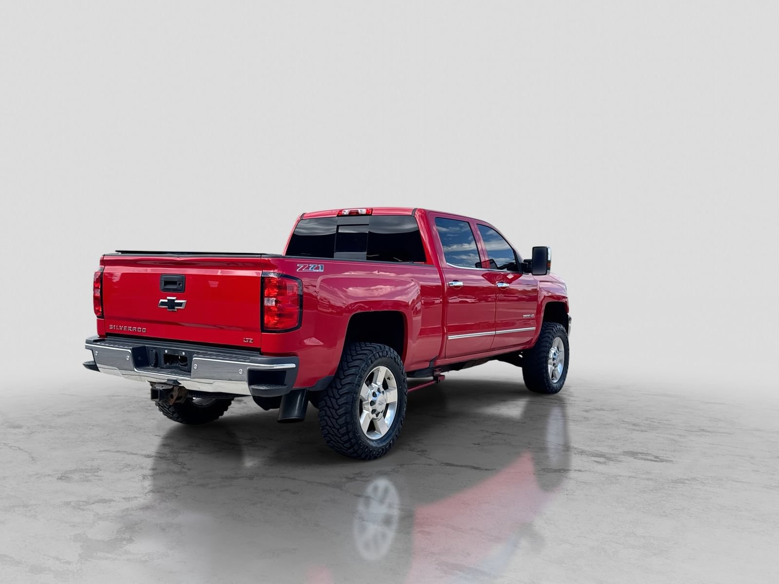 Used 2016 Chevrolet Silverado 2500 LTZ w/ Duramax Plus Package AWD/4WD image 8