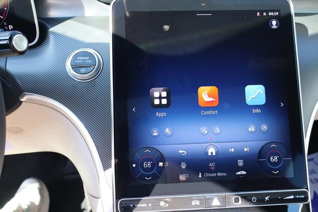 Used 2025 Mercedes-Benz C 300 Sedan image 8