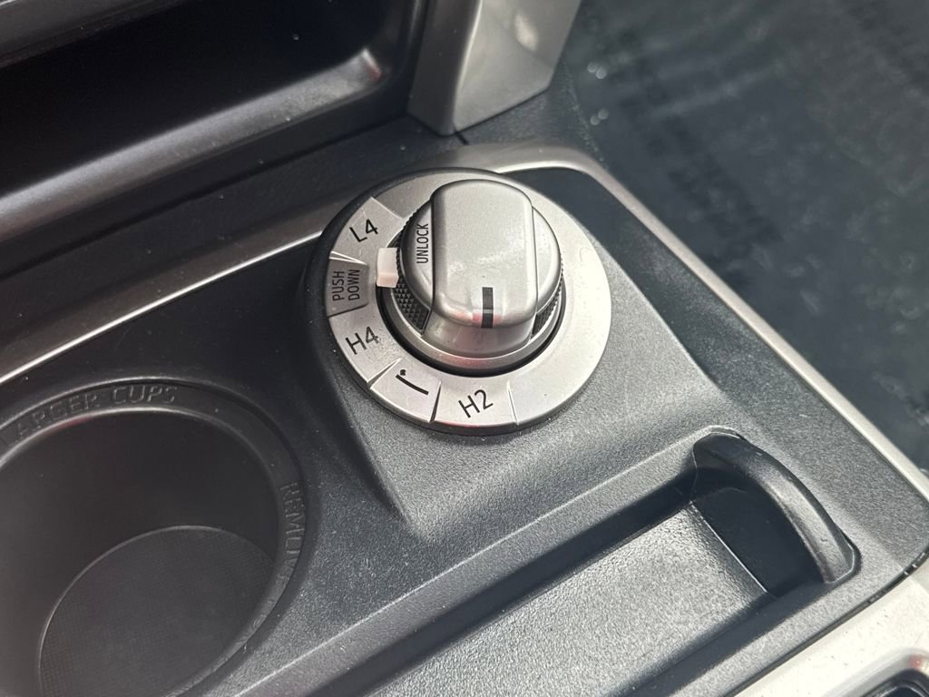 Used 2022 Toyota 4Runner SR5 Premium image 28