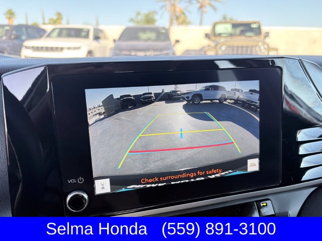 Used 2025 Toyota Camry LE FWD image 18