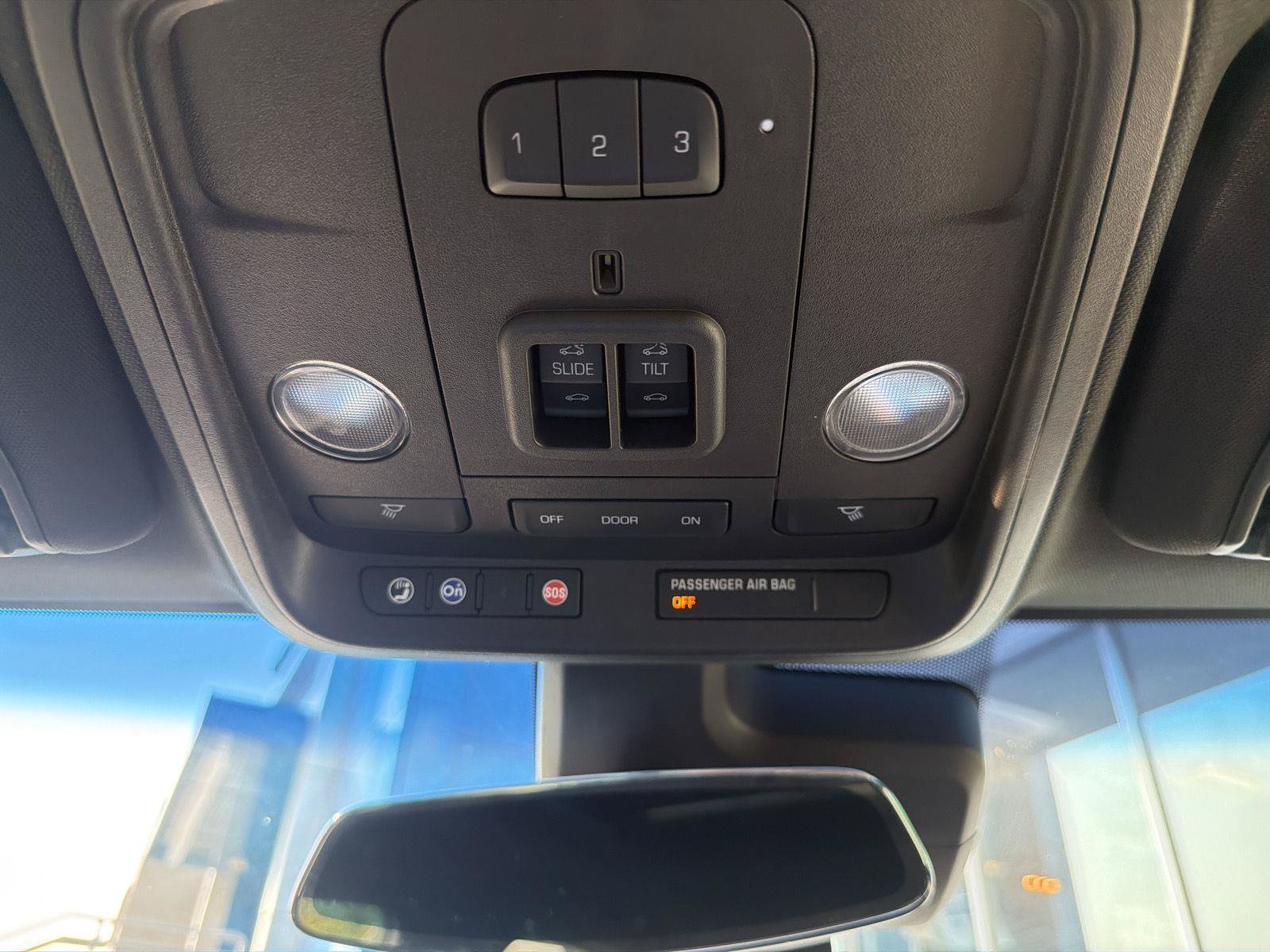 Used 2016 Cadillac ATS V RWD image 30