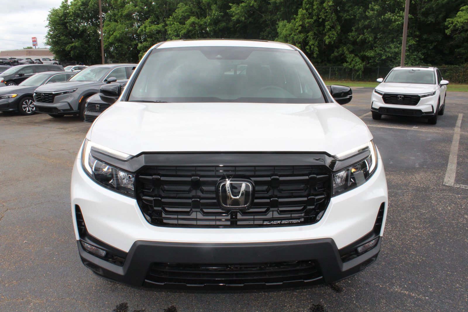 New 2026 Honda Ridgeline Black Edition image 2