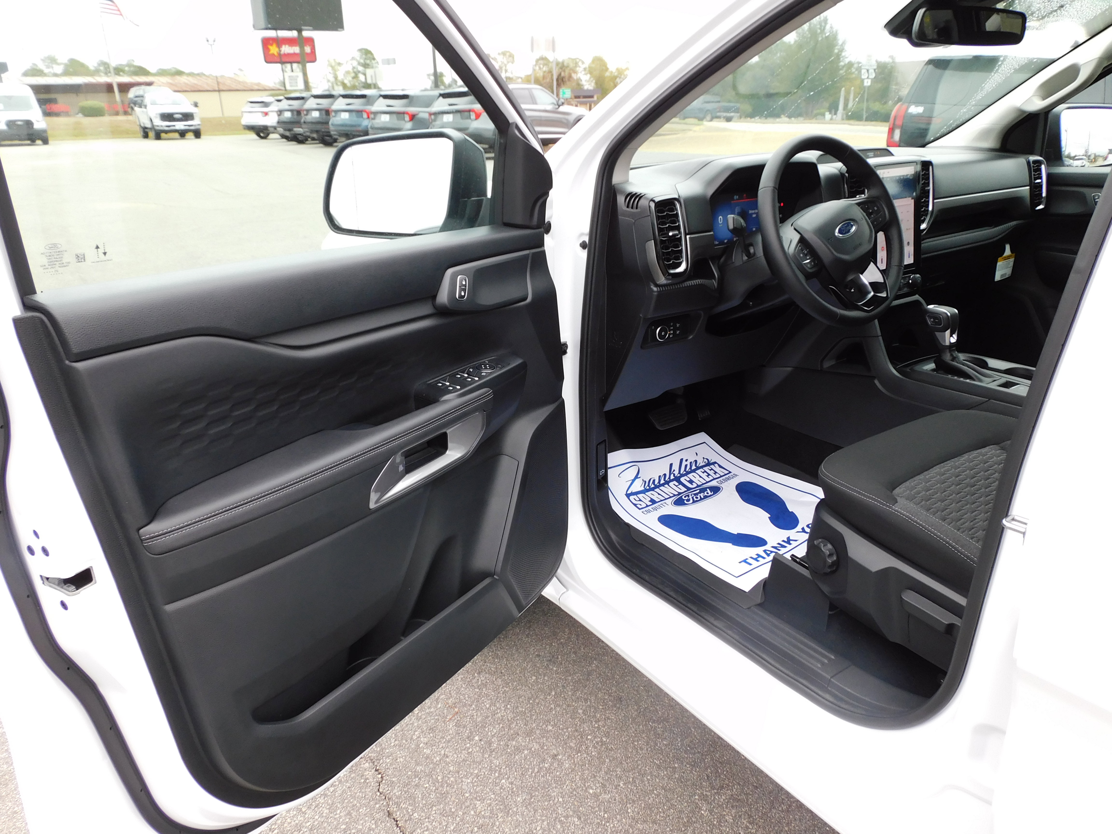 New 2025 Ford Ranger XLT w/ Chrome Accent Package image 9