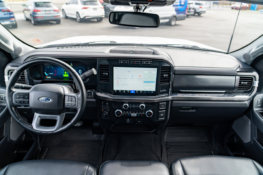 Used 2023 Ford F250 Lariat w/ FX4 Off-Road Package AWD/4WD image 18