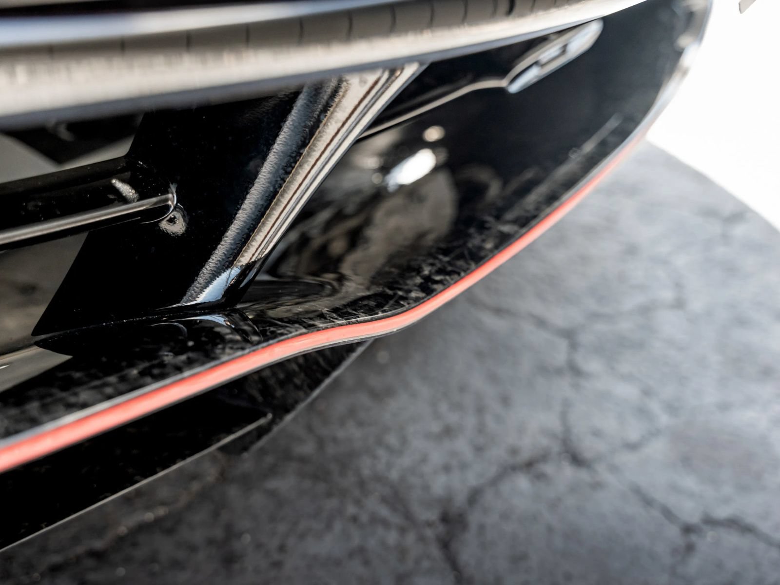 Used 2020 McLaren 720S Spider RWD image 53