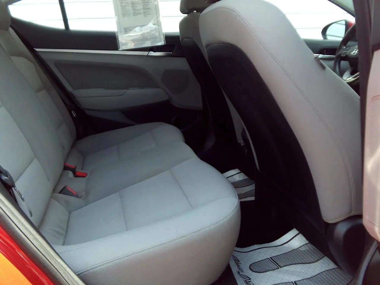 Used 2020 Hyundai Elantra SEL FWD image 22