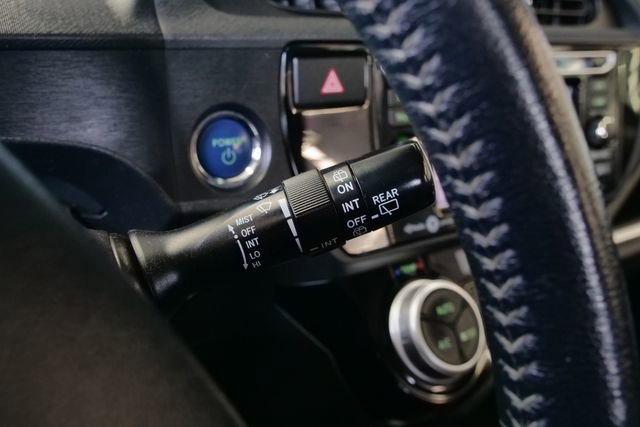 Used 2015 Toyota Prius C Four image 27