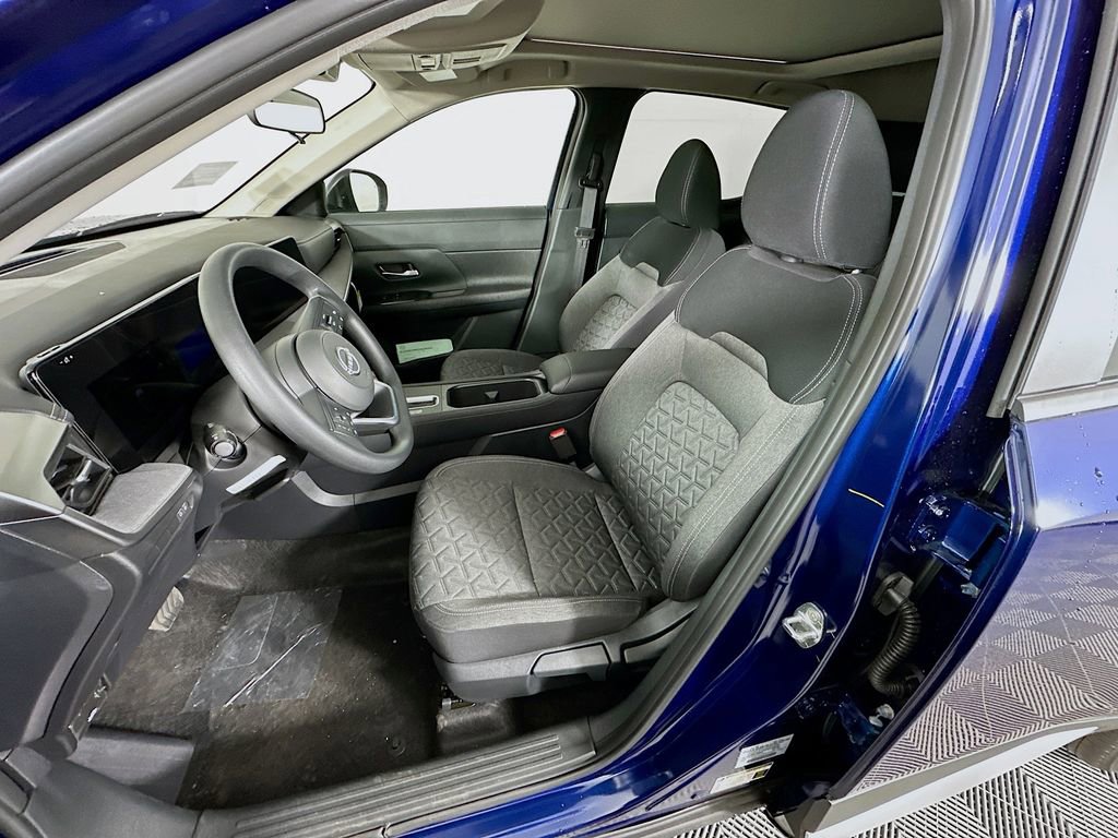 New 2026 Nissan Kicks SV w/ SV Premium Package image 28