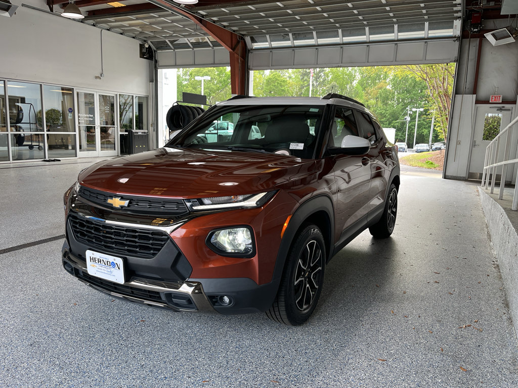 Used 2021 Chevrolet TrailBlazer ACTIV w/ Sun and Liftgate Package image 4