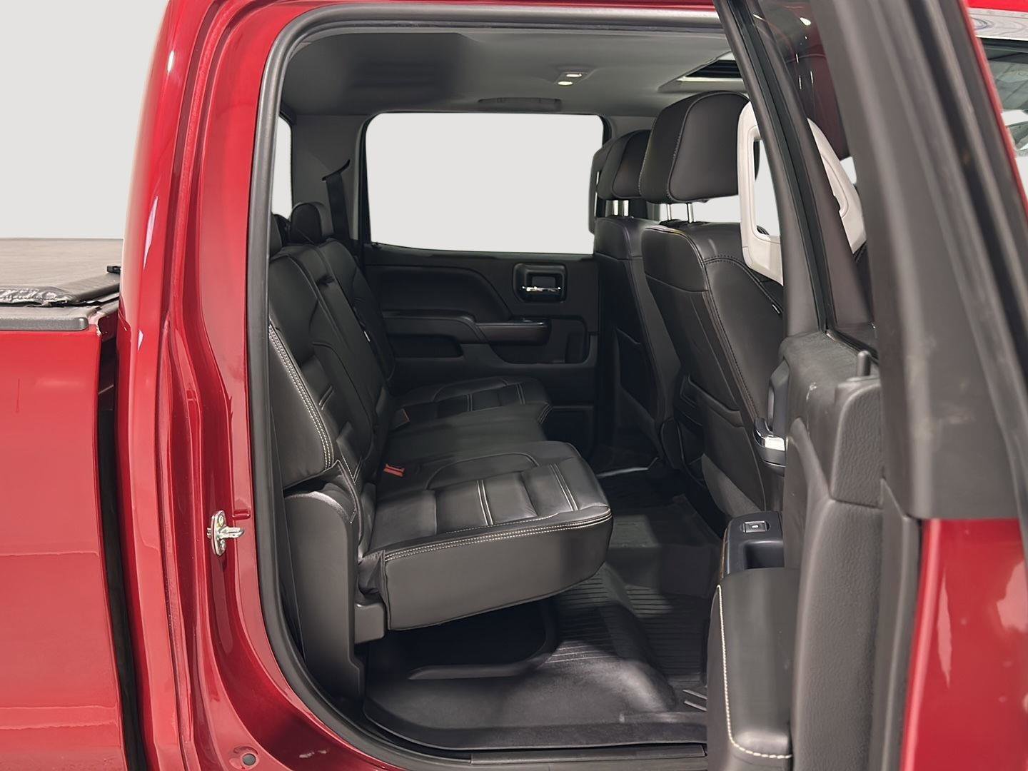 Used 2018 GMC Sierra 2500 Denali image 24