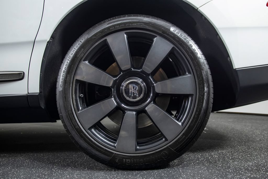 Used 2019 Rolls-Royce Cullinan AWD/4WD image 14