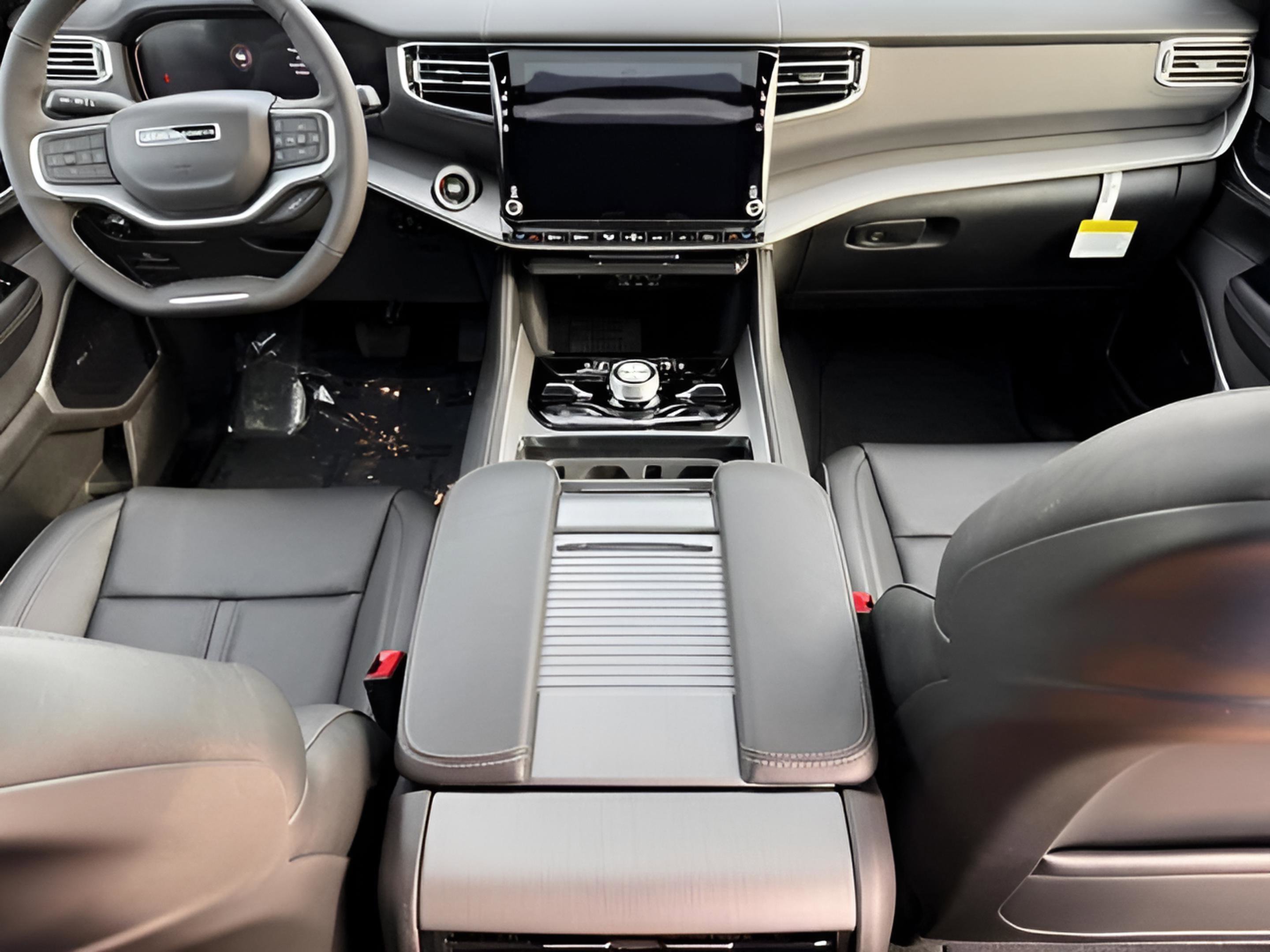 New 2026 Jeep Grand Wagoneer Limited AWD/4WD image 14