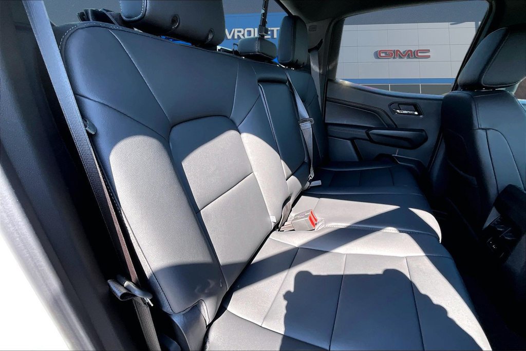 New 2026 GMC Canyon Elevation w/ Convenience Package RWD image 10