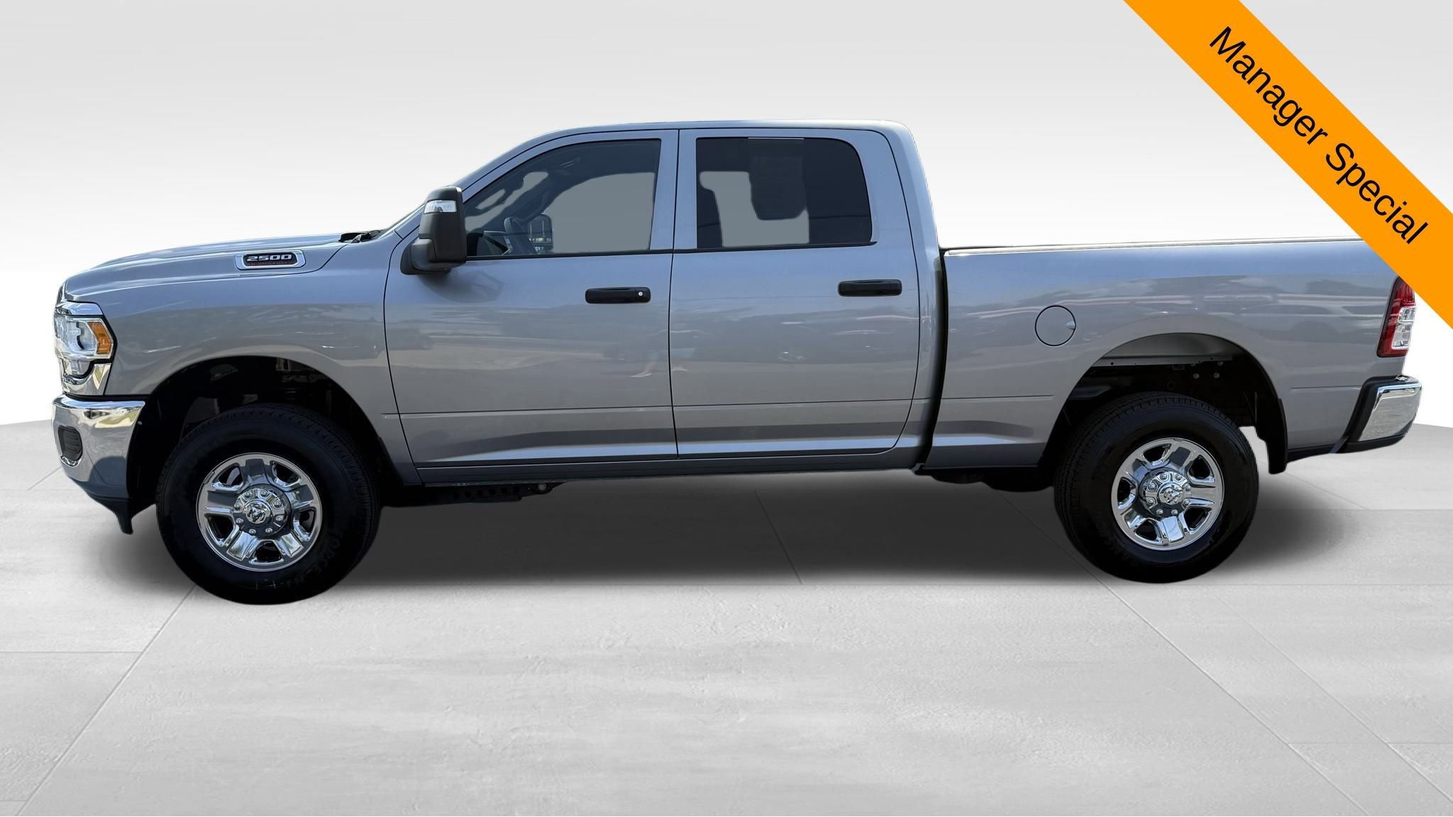 Used 2024 RAM 2500 Tradesman w/ Chrome Appearance Group