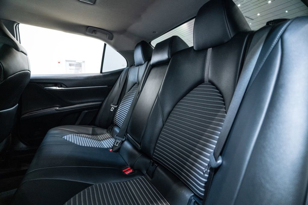 Certified 2023 Toyota Camry SE w/ Convenience Package image 34