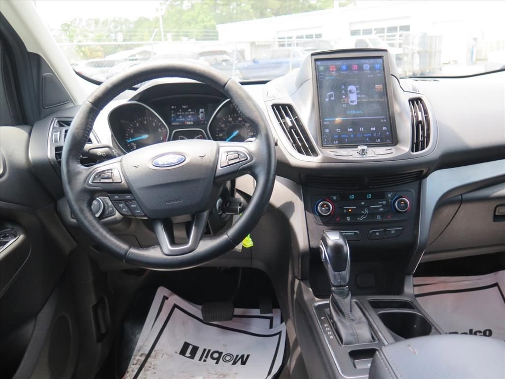 Used 2018 Ford Escape SEL AWD/4WD image 15