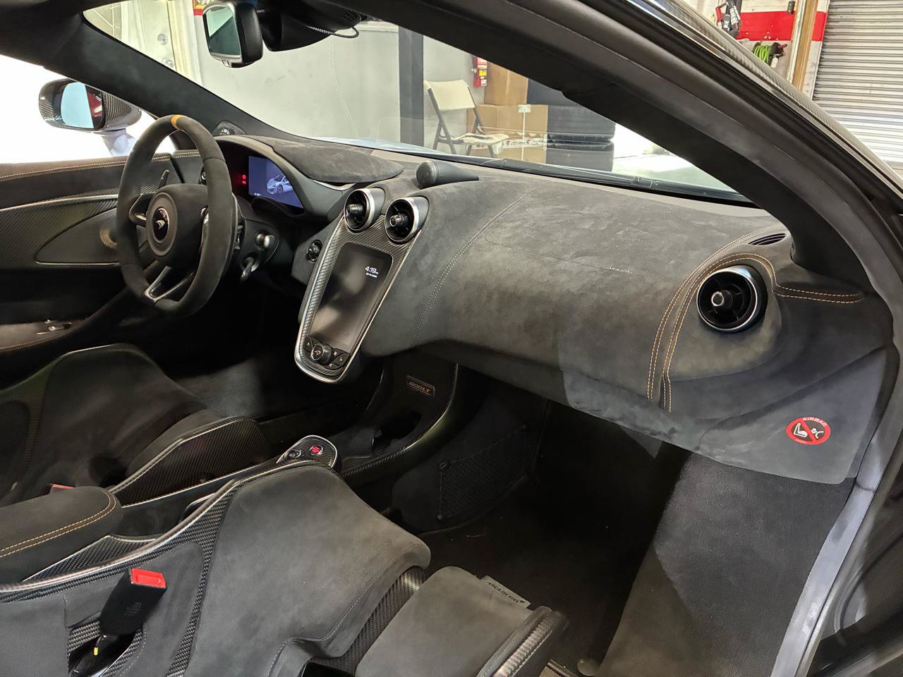 Used 2019 McLaren 600LT RWD image 36