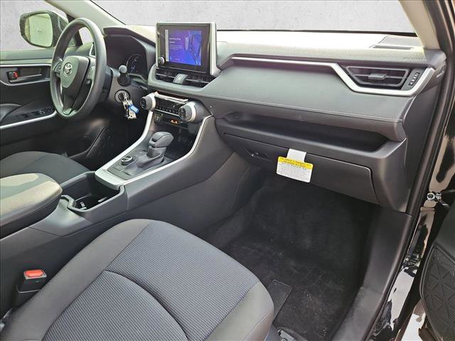 Used 2025 Toyota RAV4 LE AWD/4WD image 22