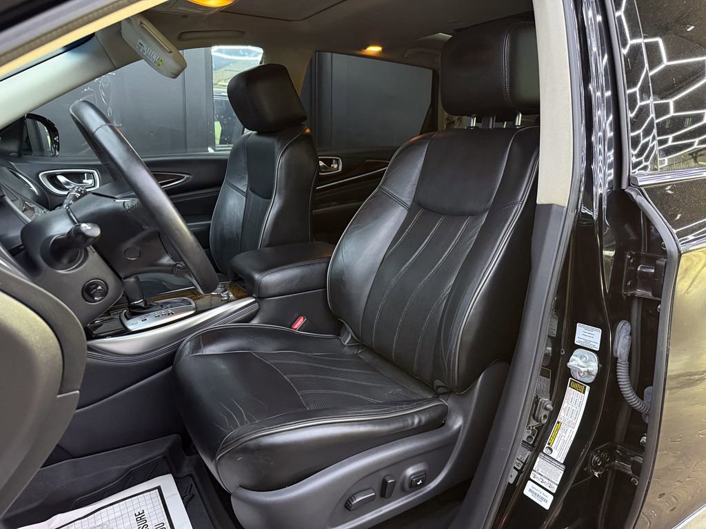 Used 2015 INFINITI QX60 AWD Hybrid w/ HEV Deluxe Touring Package image 14