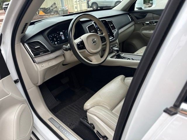 Used 2020 Volvo XC90 T6 Inscription w/ Protection Package Premier AWD/4WD image 8