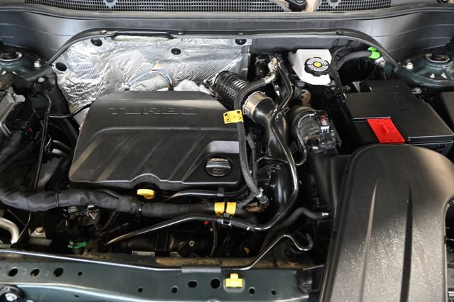 Used 2025 Chevrolet Trax LS w/ LS Convenience Package FWD image 29