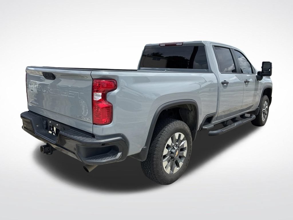 Used 2025 Chevrolet Silverado 2500 Custom w/ Custom Value Package AWD/4WD image 7